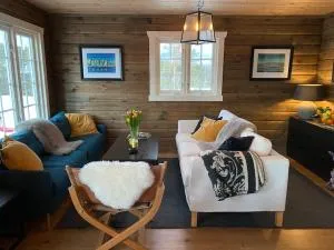 Delikat tømmerhytte på Blefjell - Svene