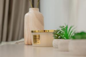 Spacious 2-bedroom Apartments by Noclegi Renters