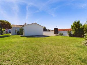 Maisons de vacances Maison pour 8 avec jardin a 600m de la plage : photos des chambres