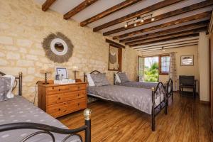 B&B / Chambres d'hotes Domaine du Roucou : photos des chambres