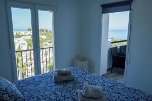 Casa Urano - Cozy 2 BR with sea views