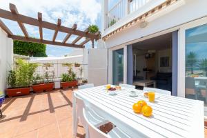 AlmeriaSuite Mojacar Breeze Apartments