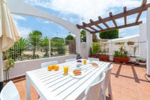 AlmeriaSuite Mojacar Breeze Apartments