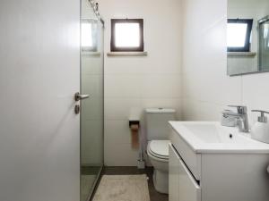 Regatta - Beachfront and Sea Views