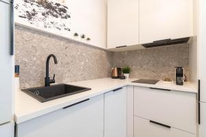 Lukier Muse- Katowice Centrum - Mikołowska - FREE GARAGE - self check-in