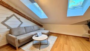 Grand Hotel Residents