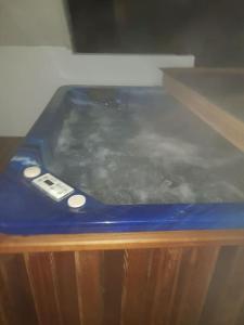 Chalets Chalet au coeur de la montagne jacuzzi prive : photos des chambres