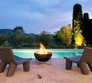 Villas Grande Villa Provencale avec Piscine Privee a Gemenos : photos des chambres