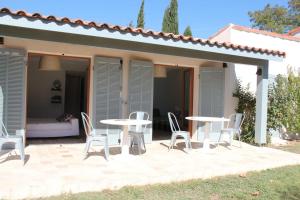 Villas Grande Villa Provencale avec Piscine Privee a Gemenos : photos des chambres