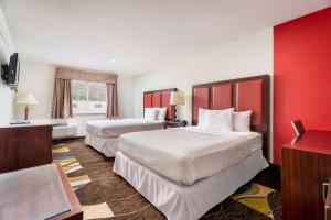 Queen Room with Two Queen Beds - Non-Smoking room in Hotel Zion