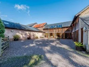 Brimbles - huge barn conversion sleeps4, private indoor pool - 蒂弗顿