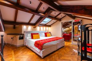 Suite room in Art Hotel Commercianti