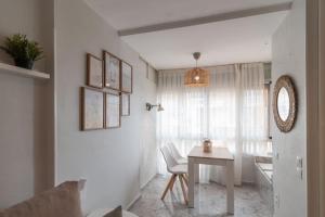 Ideal parejas y nómadas - Teletrabajo, vistas al mar, WiFi alta velocidad, AC y cerca de la playa