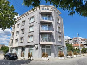 Апартамент Димана - 3hvězdičkové hotely ve městě Chisarja