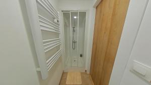 T2 tout confort avec balcon au calme entre lac et montagne