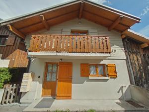 Appartements T2 tout confort avec balcon au calme entre lac et montagne : photos des chambres