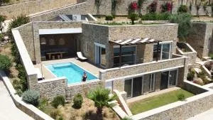 Luxury Villa Gialova Lagoon with Private Pool - 吉亚洛瓦