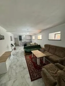 Nune's home - Shirabad