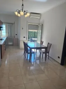 Casa coveri - Pratica di Mare