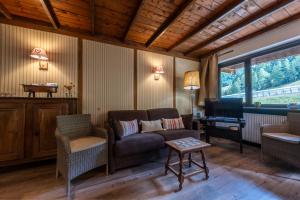 Appartements Petit Blanchon - Au pied des pistes - Parking : photos des chambres