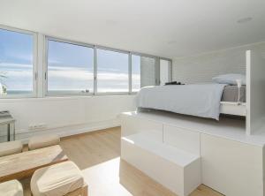 Duplex vistas mar con piscina