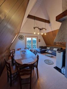 Chalets Chalet a la Montagne : photos des chambres