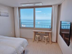 The First Ocean Songjeong