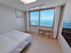 The First Ocean Songjeong