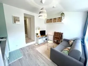 Studio Menthe à l'eau - Avec extérieur - Futuroscope 20min - Thuré