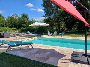 Luxury 4 Star Retreat in Sariac-Magnoac - Mont-dʼAstarac
