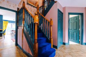 Spacious Comfort for Contractors & Long-Term Guests