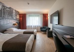 Deluxe Twin Room room in Bastion Hotel Amsterdam Noord