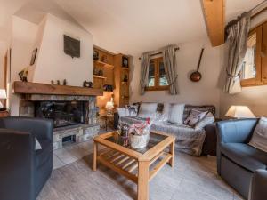 Duplex spacieux à Courchevel 1850 - 8 pers, pieds des pistes, cheminée, garage, Wifi inclus - FR-1-631-56