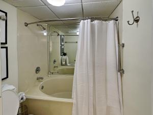 Edgewater Villa #2601