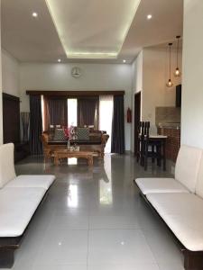 Suweg guest house 3 bed room