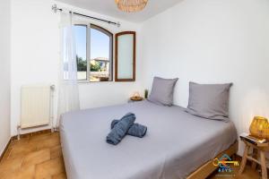 Maisons de vacances Maison Jade - Villa avec piscine - Barbecue - Calme : photos des chambres