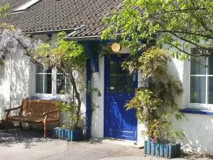 Das blaue Haus allein für Dich! - 布尔沙伊德