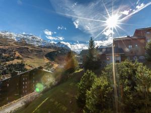 Appartement familial à Méribel, proche des pistes, balcon et casier à skis - FR-1-355-37