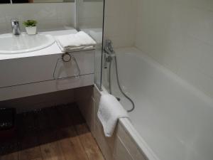 Appartement cosy 36m² pour 5 pers., balcon sud-ouest, au pied des pistes, Laitelet, Les Allues - FR-1-355-123