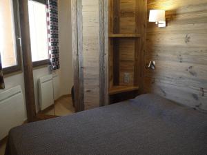 Appartement cosy à Méribel, 2 chambres, proche pistes ski - FR-1-355-127