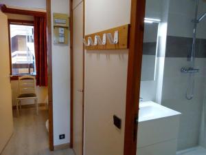 Appartement rénové à Méribel, 1 chambre, 3 couchages, balcon, accès pistes, casier à skis, WIFI - FR-1-355-175