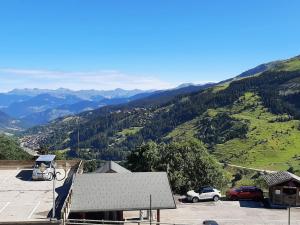 Appartement duplex 7 pers, pistes, commerces, parking, balcon - FR-1-355-227