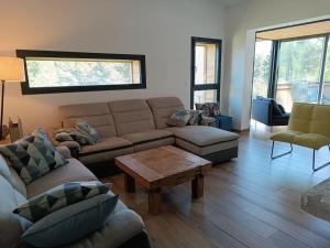 Chalets Chalet familial jacuzzi, calme : photos des chambres