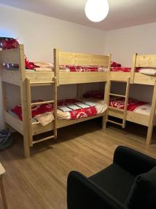 Chalets Chalet familial jacuzzi, calme : photos des chambres