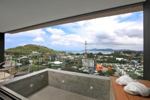 3bdr Sea View Apartment Surin Beach by Capital Pro