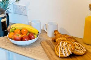 Large 2 Bedroom Pad in South London