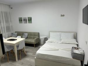 Private Apartment Tirana Center