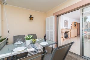 New!Сasa Salzes 4 justo en la playa de arena con pinos en Alcudia