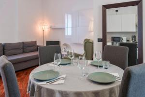 Menotti Apartment - Brescia City - by Host4U