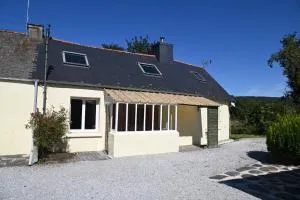 Keriven Cottage - Keriven
